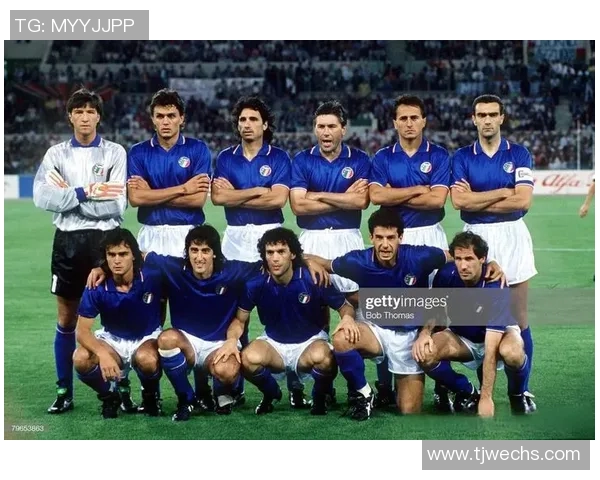 足球明星在场上风光无限生活中是否也能带来欢笑与幽默 足球明星在场上风光无限生活中是否也能带来欢笑与幽默