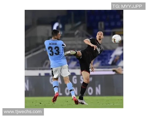 足球明星在比赛中遭遇惊险时刻的震撼瞬间回顾与解析 足球明星在比赛中遭遇惊险时刻的震撼瞬间回顾与解析