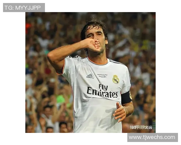 足球明星庆祝动作模仿大赛让你也成为场上焦点的秘诀分享