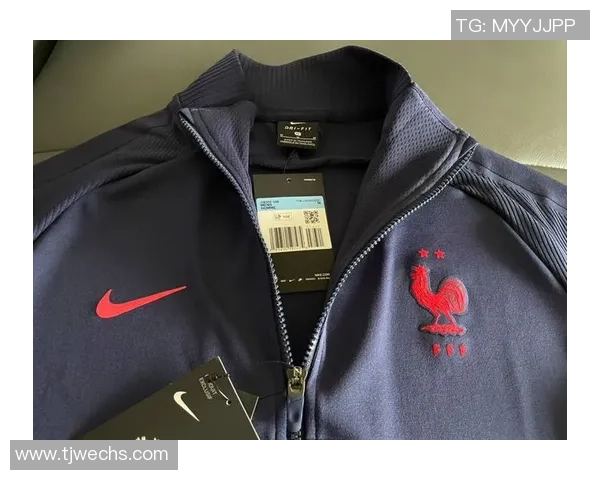 足球明星纷纷签约耐克球员品牌引发全球关注与热议